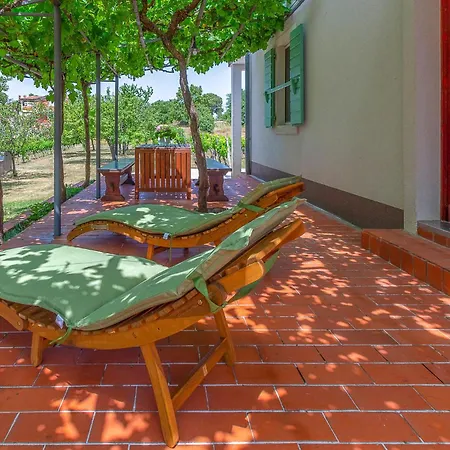 Holiday home Beautiful In With Wifi Nedescina